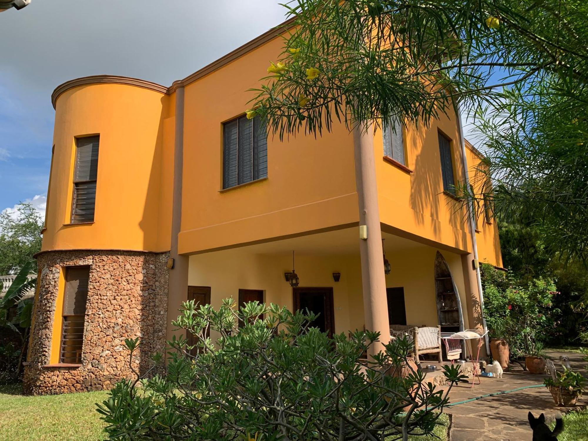 Lions Home Diani Beach Exterior photo